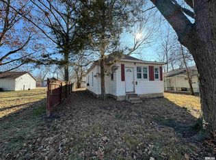 1119 S Brookside St, Centralia, IL 62801