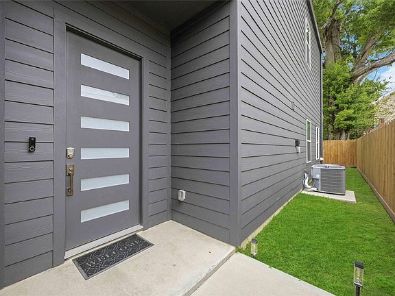 4th image of 4513 Reed Rd #B