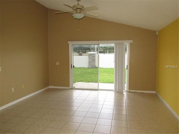 4th image of 3004 White Cedar Cir