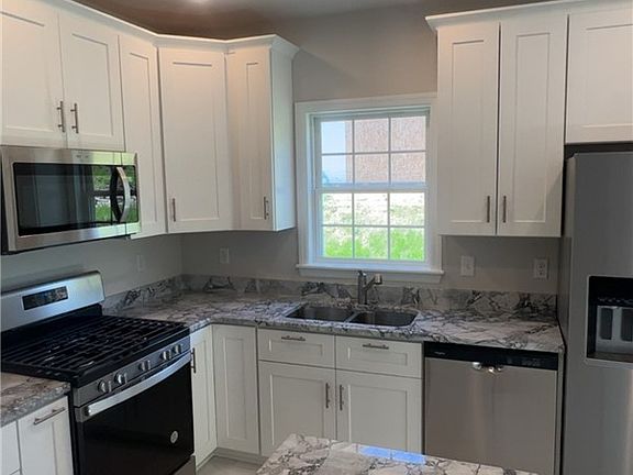 5th image of 328 River Ridge Ct #47B