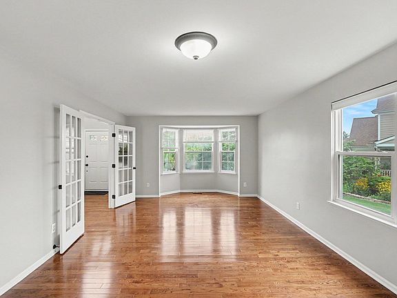 4th image of 2138 Vail Ct