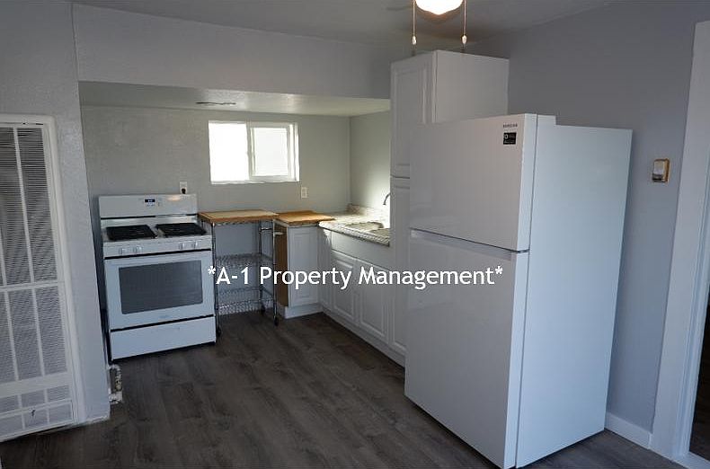 1st image of 104 Grape St #B