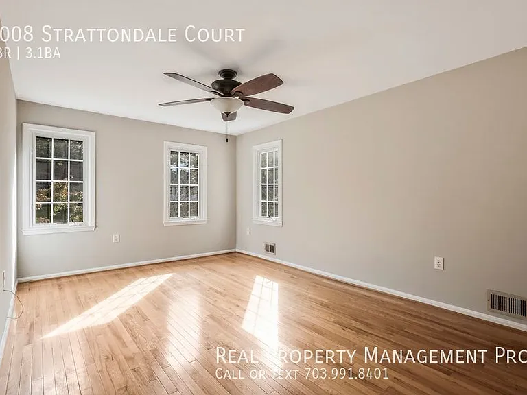 9008 Strattondale Ct — Photo 38