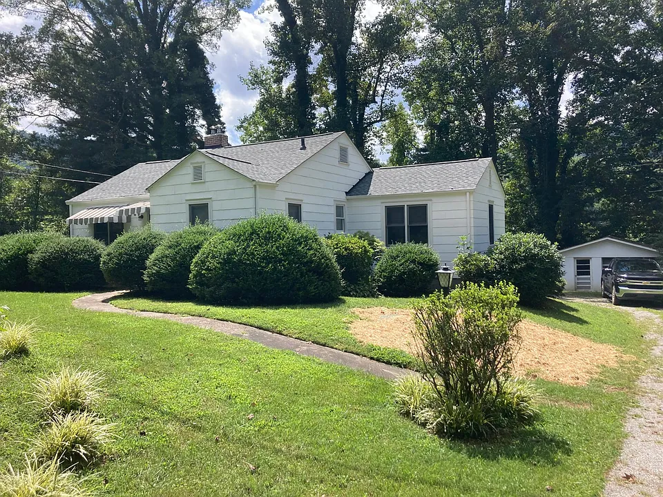 613 Brush Creek Rd