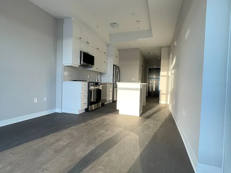 490 Gordon Krantz Ave #619 — Photo 12