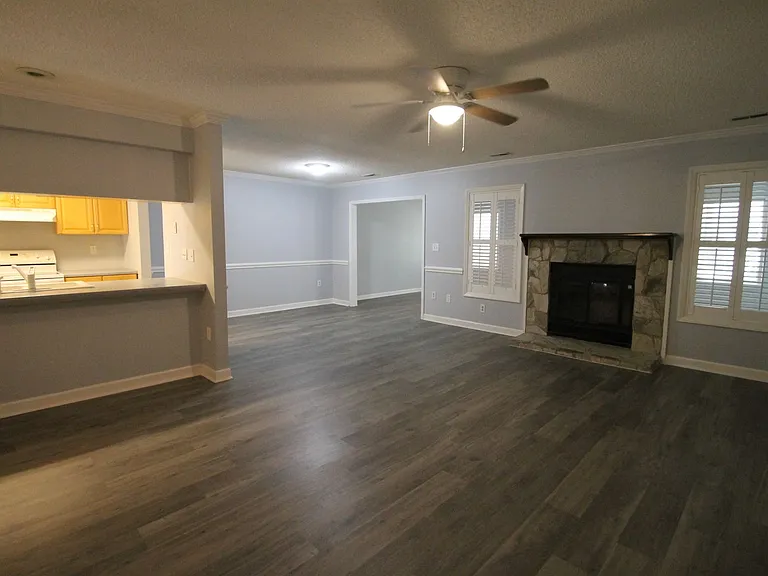 806 Beech Dr — Photo 8