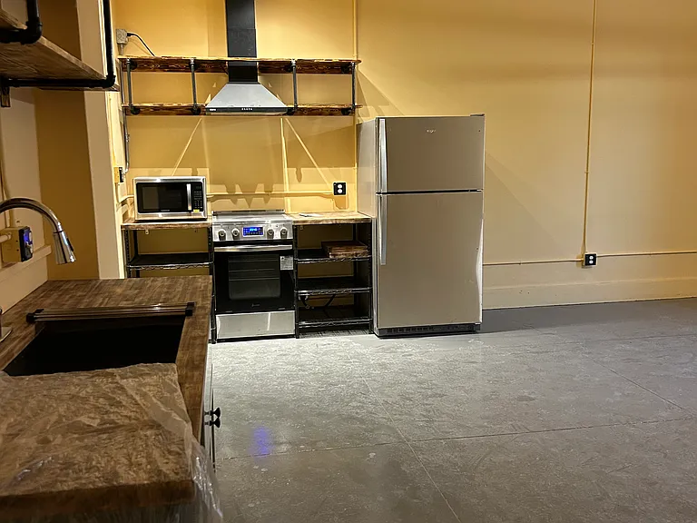Kitchen/dining area