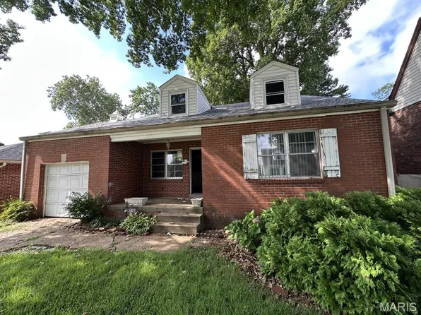 6908 Ira Ave, Saint Louis, MO 63121