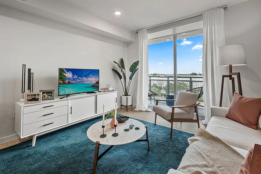 LaVida Apartments — Photo 3