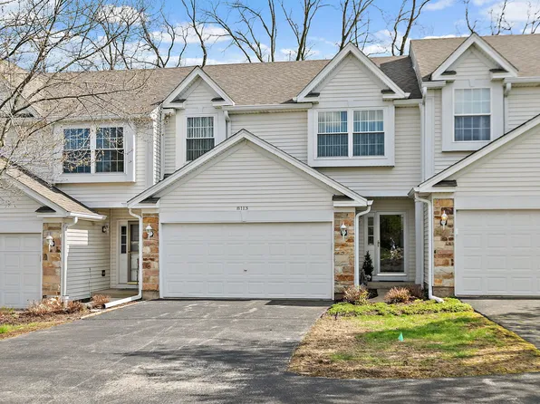 8113 Sierra Woods Ln, Carpentersville, IL 60110