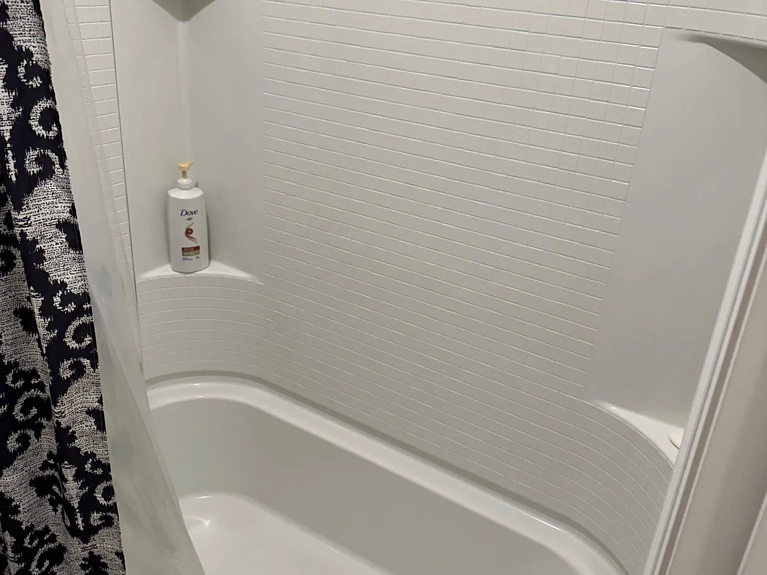 4 bed, 2601 sqft, $700 — Photo 3