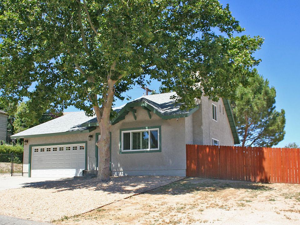 1st image of 42921 Coolcrest Dr