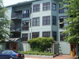 195 High St APT 302, Brookline, MA 02445