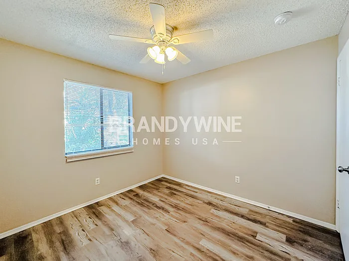 3436 Woodland Dr — Photo 26