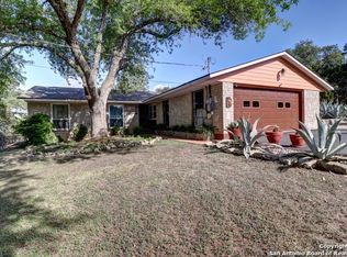 561 Rebecca Creek Rd, Canyon Lake, TX 78133