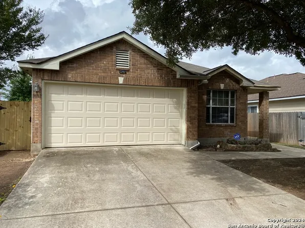 9002 Laguna Rio, San Antonio, TX 78251
