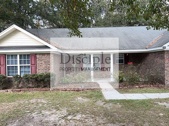 2nd image of 295 Creekside Cir