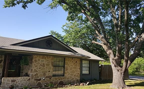 4th image of 2647 Materhorn Dr