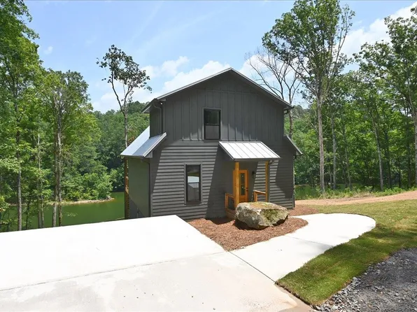 452 White Oak, Arley, AL 35541