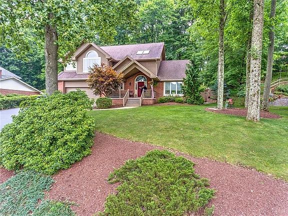 2nd image of 4615 Windbrook Dr