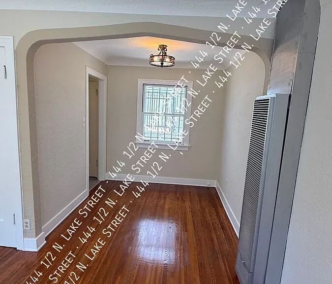 444 1/2 N Lake St — Photo 24