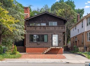 608 Bergen Blvd, Ridgefield, NJ 07657