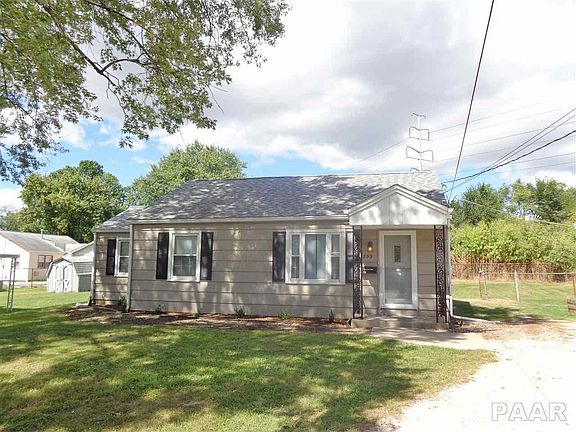 3rd image of 733 E Glencove Ct