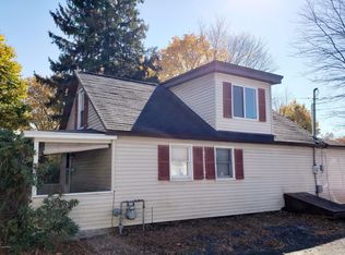 1115 Appenzeller Ave, Stroudsburg, PA 18360