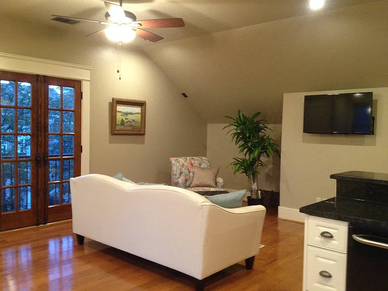 456 Arrington Ave — Photo 7
