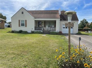 1892 Highland Rd, Hermitage, PA 16148