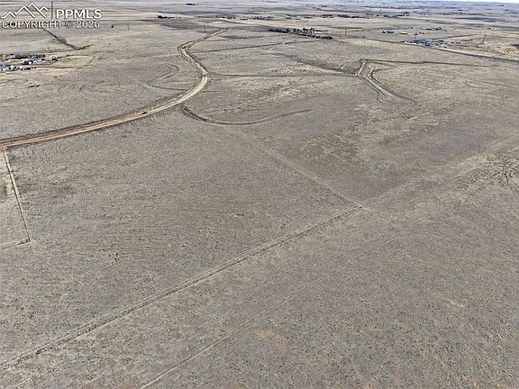 5th image of 142 N Dinner Bell Dr