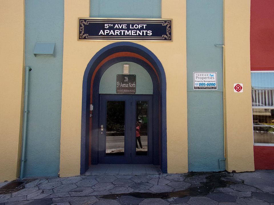 1st image of 216 5th Ave N APT 204