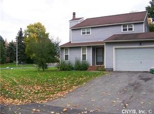 836 Fairway Cir, Baldwinsville, NY 13027