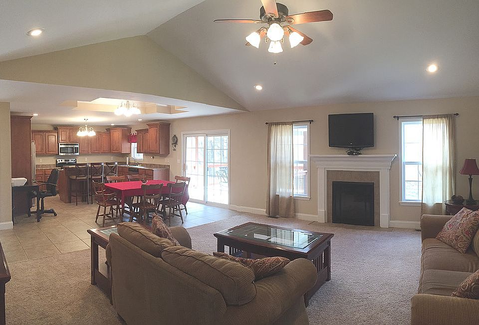 1st image of 1833 Anniston Dr