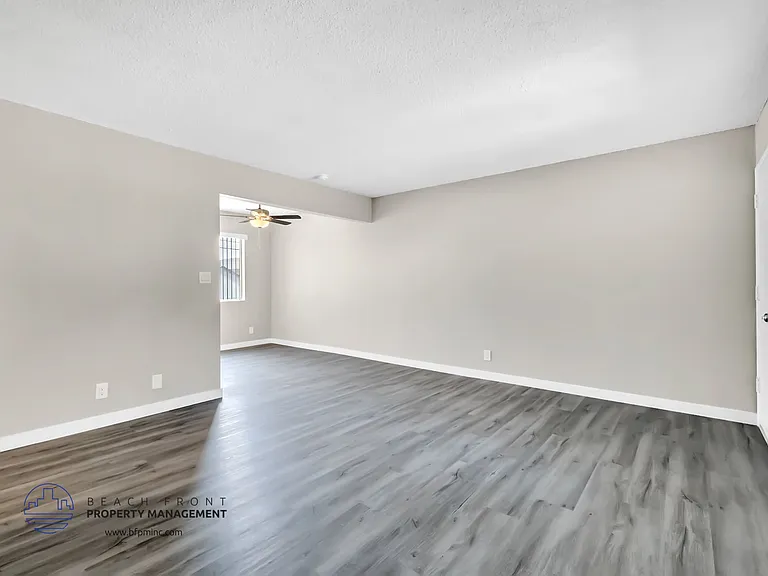 15205 Raymond Ave — Photo 27