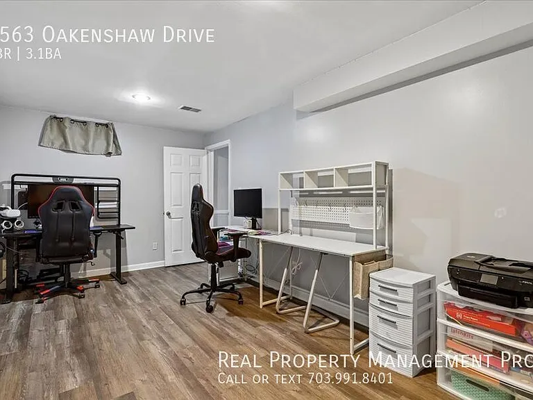 9563 Oakenshaw Dr — Photo 30