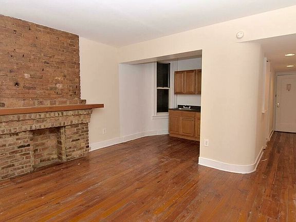 3rd image of 437 1st St APT 3C