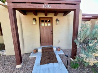 1305 Declovina St, Santa Fe, NM 87505