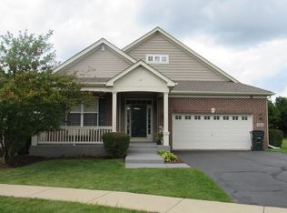 5924 Eton Dr, Hoffman Estates, IL 60192