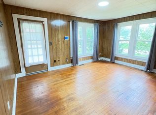 906 Landers St, Shelbyville, TN 37160