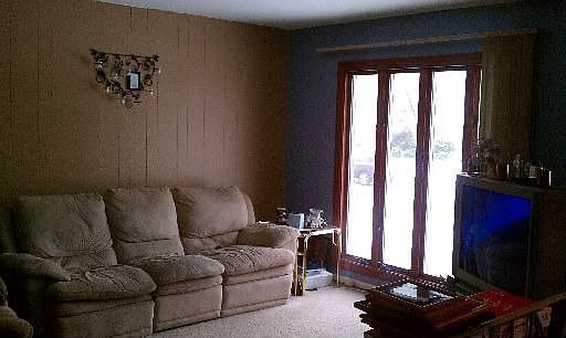 2nd image of 411 Fenton Ave