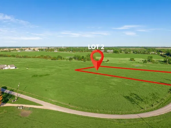 2 County Road 24960, Brookston, TX 75421