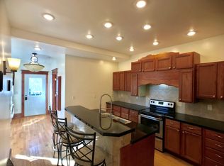 1110 1st St SW, Cedar Rapids, IA 52404