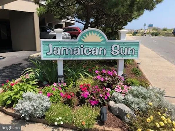 8 77th St Unit 202, Ocean City, MD 21842