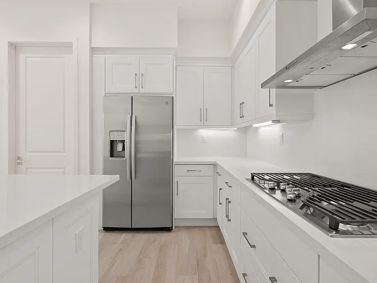 3201 Doheny Way — Photo 15