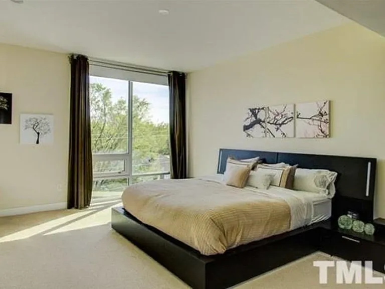 602 W Rosemary St #302 — Photo 7