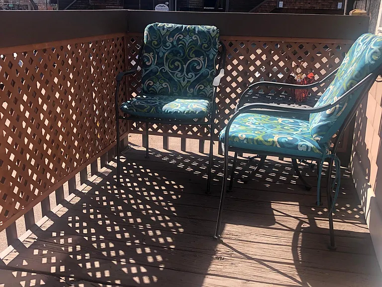 Balcony with Mountain View's