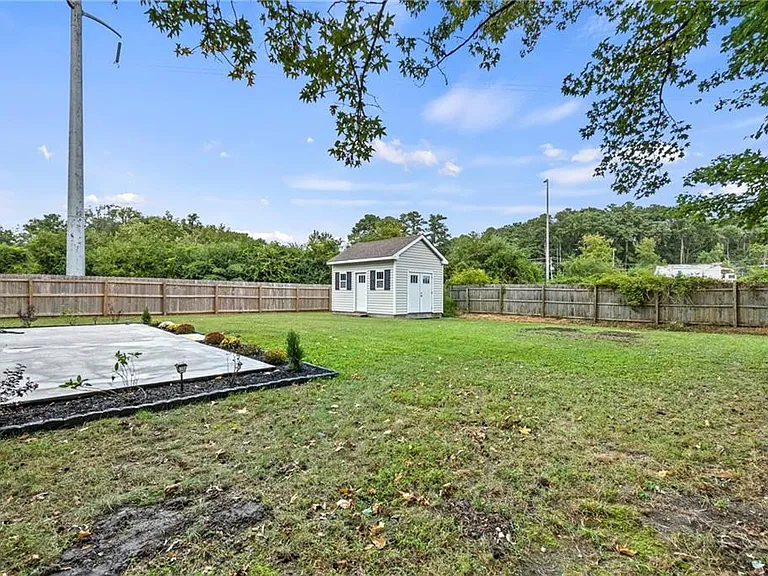 214 Doyle Way — Photo 7