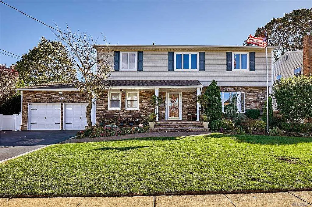 2628 Doria Ln S photo 1