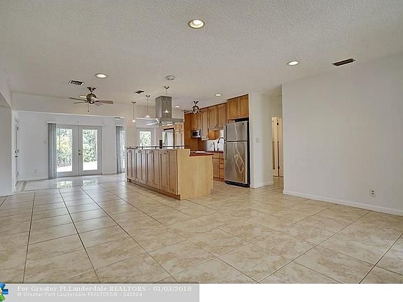 3rd image of 649 NW 30th Ct